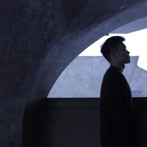 日韩欧群交P片内射中文
